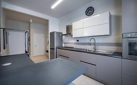 YiD Cairoli design apartment